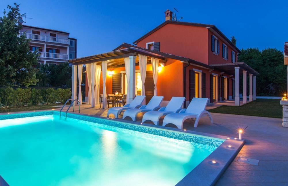 Villas Vilanija Umag Ngoại thất bức ảnh