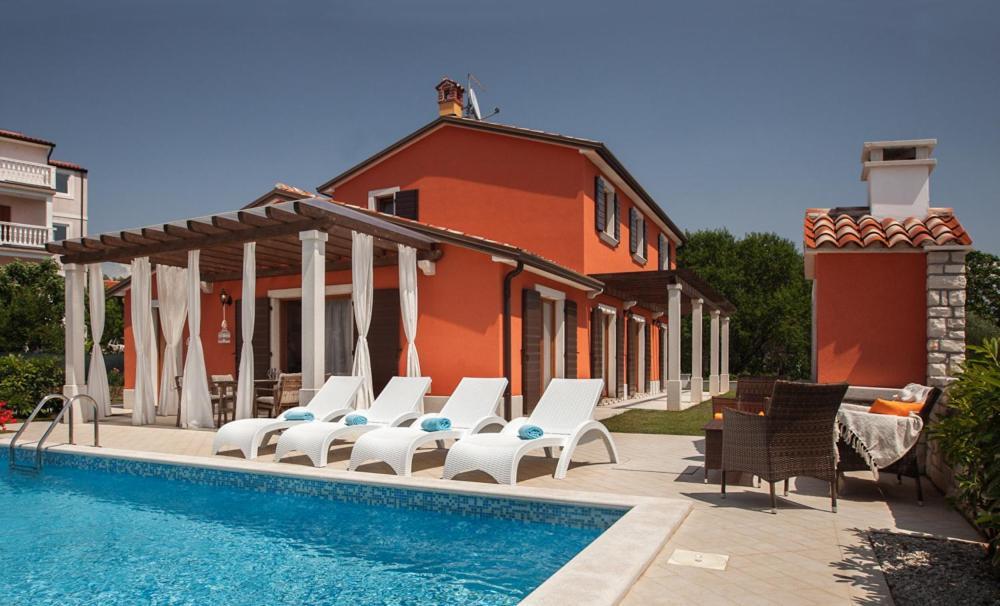 Villas Vilanija Umag Ngoại thất bức ảnh
